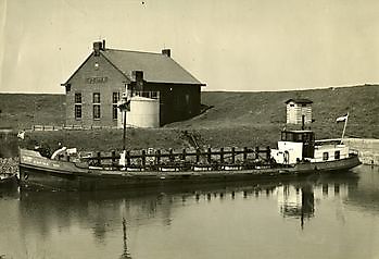 Vullen dieseltank Museumgemaal Cremer Termuntenzijl